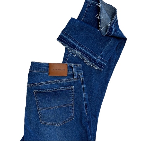 Lucky Brand Women’s Mid Rise Sweet Raw Hem Bootcut Denim Jeans 14/32A Like New - Picture 1 of 16